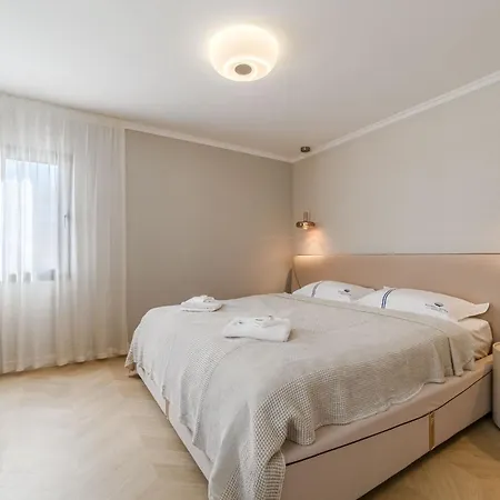 Seashell Crown Luxury * Costa Adeje