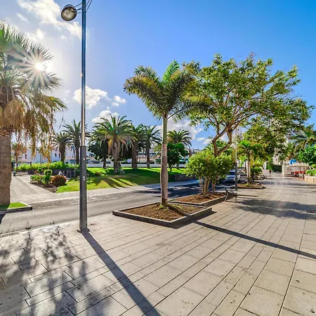 Seashell Crown Luxury Daire Costa Adeje