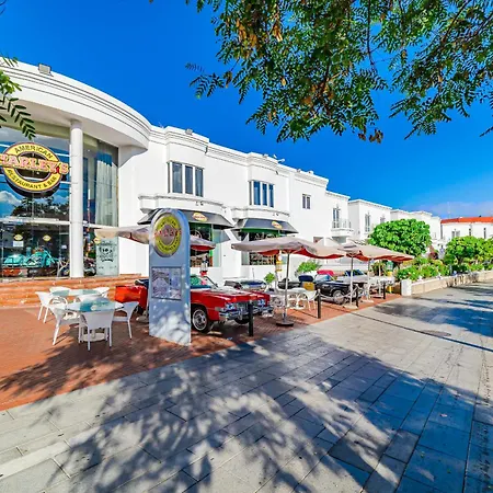 Seashell Crown Luxury Daire Costa Adeje